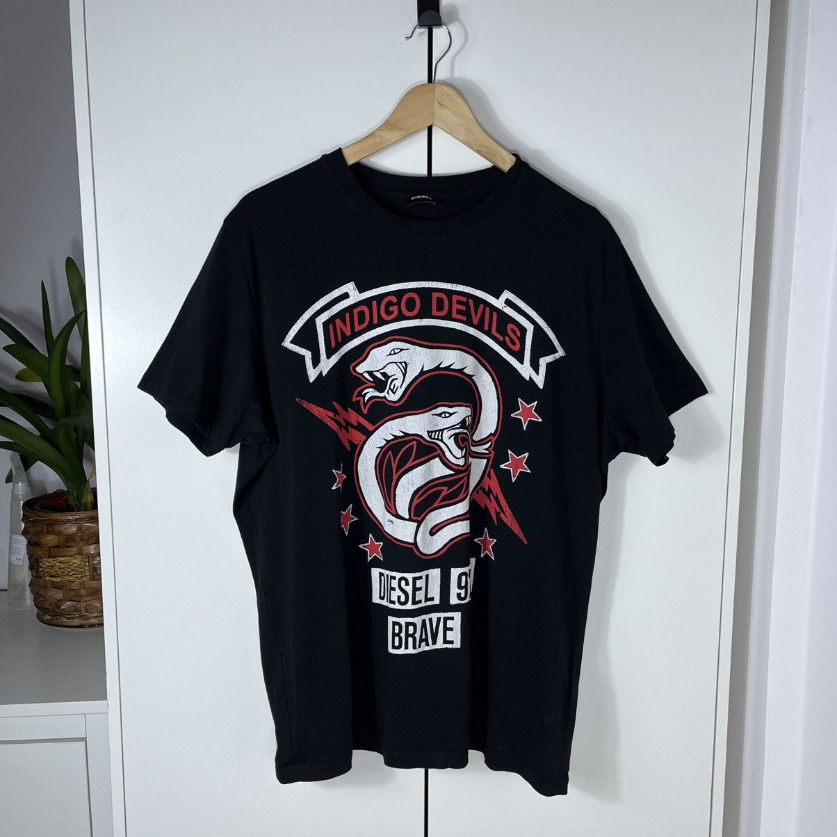 Diesel Diesel Indigo Devils Big Central Logo Tee Streetwear Y2K Size US XL / EU 56 / 4 - 1 Thumbnail