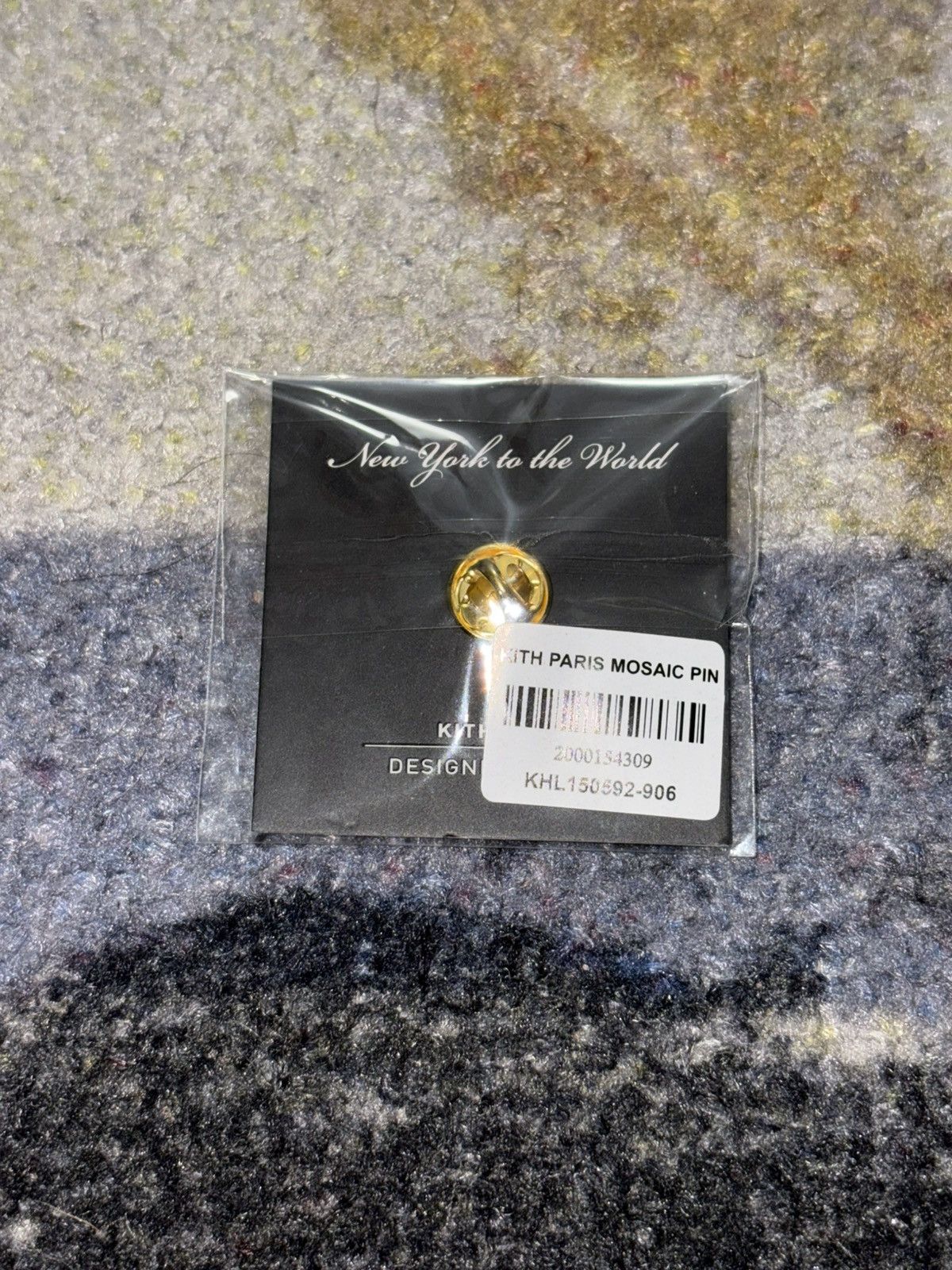 Kith Kith Paris Mosaic Logo Instore Exclusive Pin Size ONE SIZE - 2 Thumbnail
