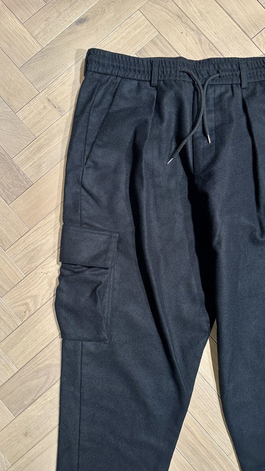 Lownn Lownn Black Wool Cargo Pants Size US 34 / EU 50 - 3 Thumbnail