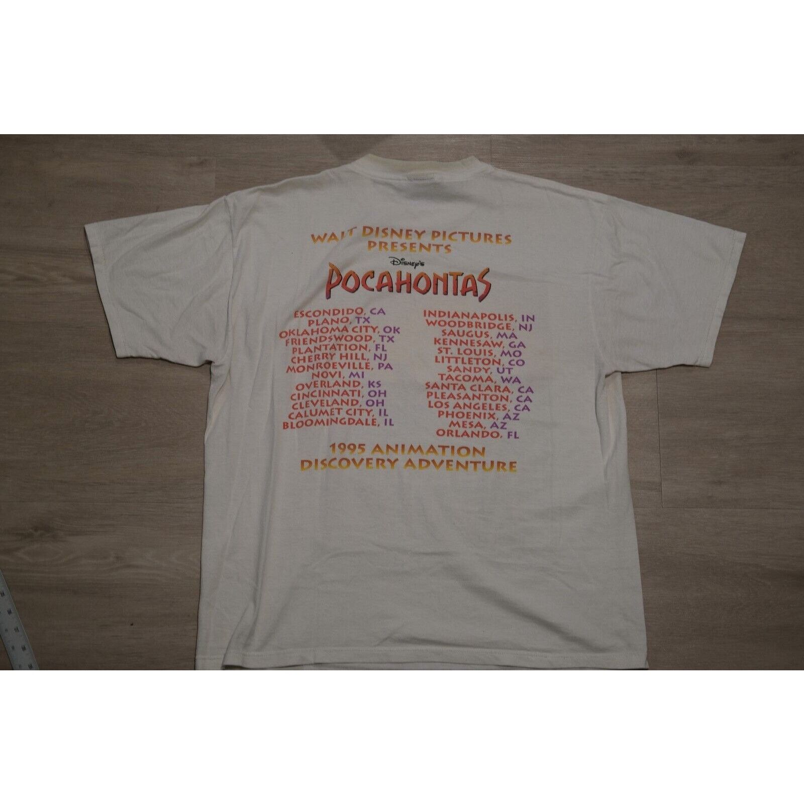 Disney Vintage 90s Disney Store Pocahontas T-Shirt XL Movie Graphic Size US XL / EU 56 / 4 - 8 Thumbnail