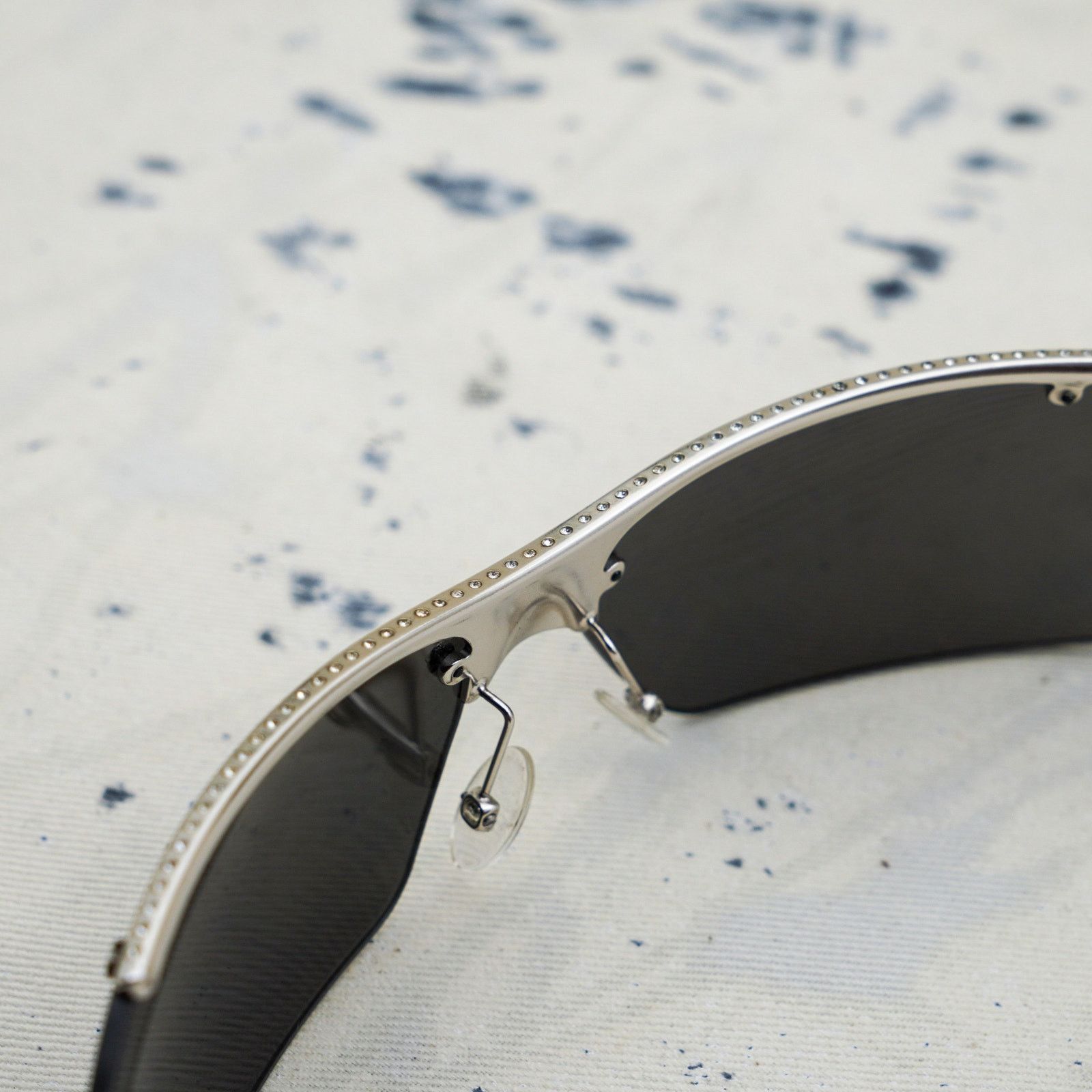 Dior Vintage dior hit 2 silver frame dark lens logo sunglasses Size ONE SIZE - 8 Thumbnail