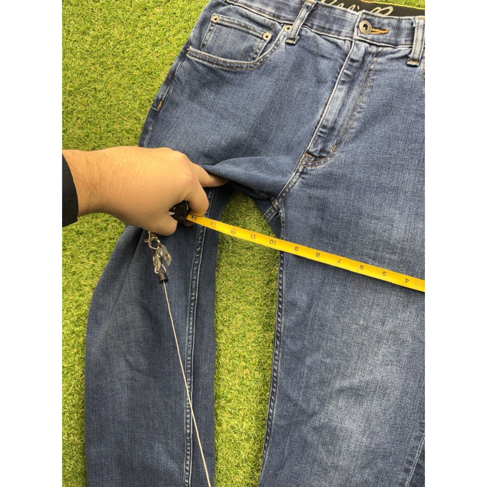 Eddie Bauer Eddie Bauer Travex Jeans Mens 32x32 Blue Straight Leg Stretch Denim Hiking Jeans Size US 32 / EU 48 - 5 Thumbnail