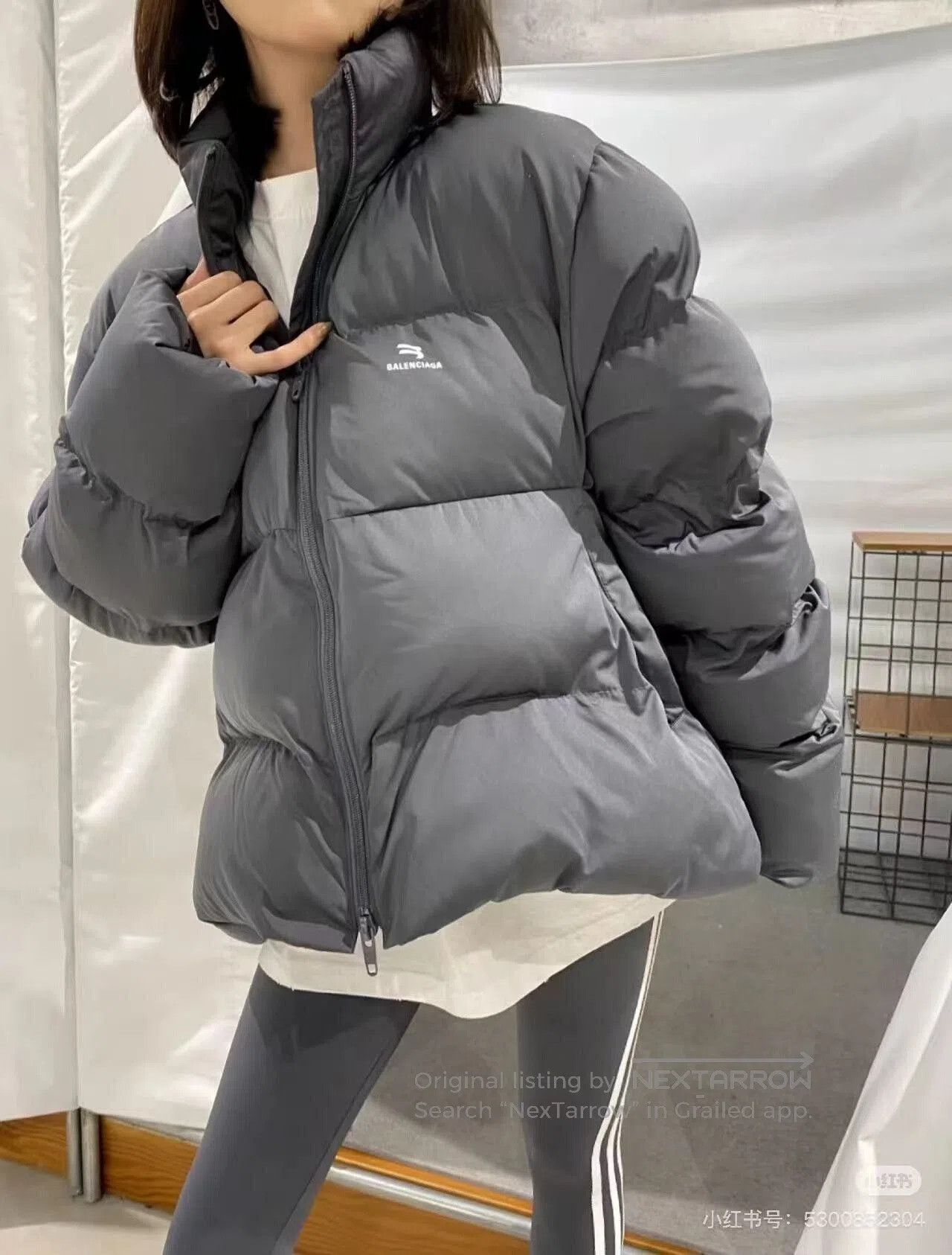 Balenciaga balenciaga gray oversized double logo puffer jacket. Size US L / EU 52-54 / 3 - 7 Thumbnail