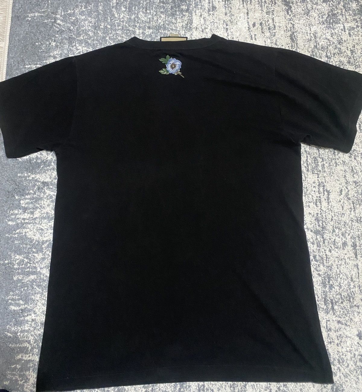 Gucci Luxury women Gucci big logo with Small flower on back Size L / US 10 / IT 46 - 4 Thumbnail
