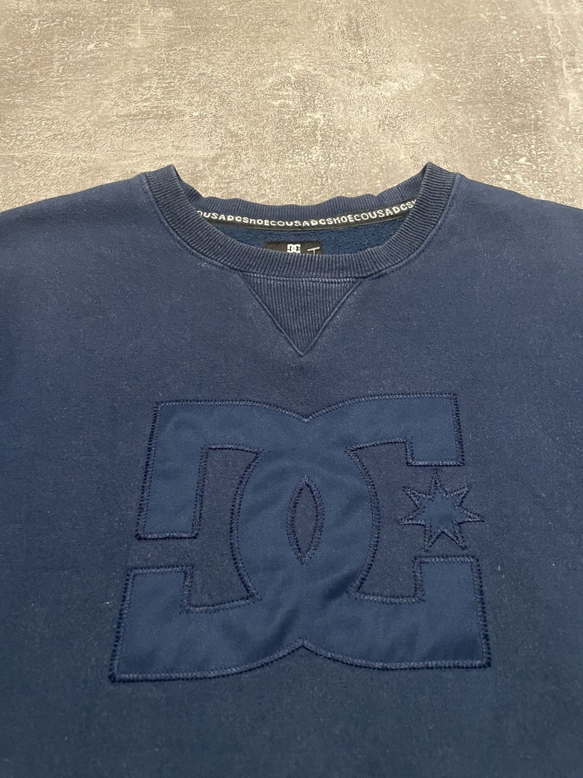 DC Vintage DC Big Logo Sweatshirt Crewneck Size US M / EU 48-50 / 2 - 7 Thumbnail