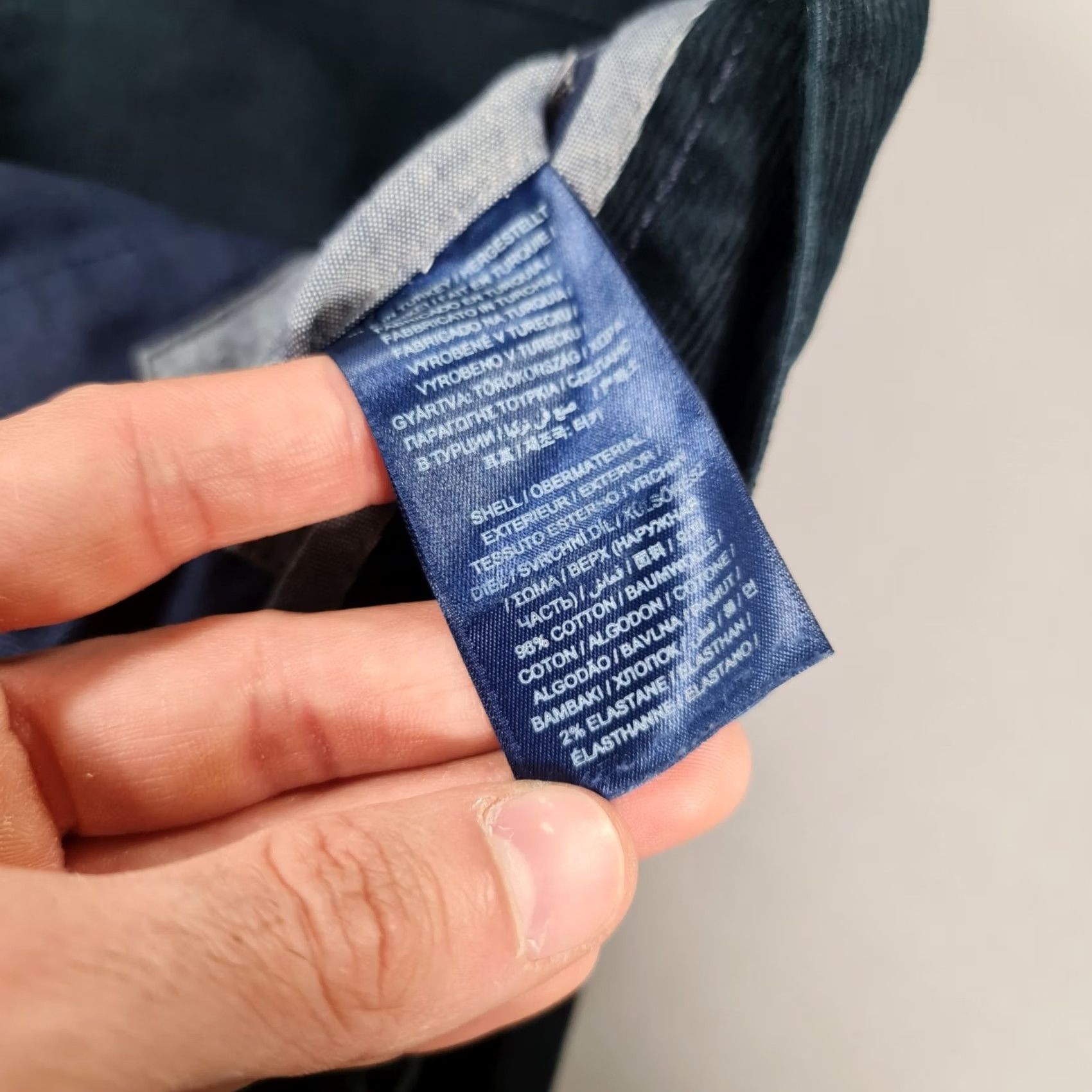 Gant Gant Mens Trousers Navy Blue W34 L32 Slim Fit Corduroy Pants Cotton Ax Cords Dry Cleanable? Size US 34 / EU 50 - 6 Thumbnail