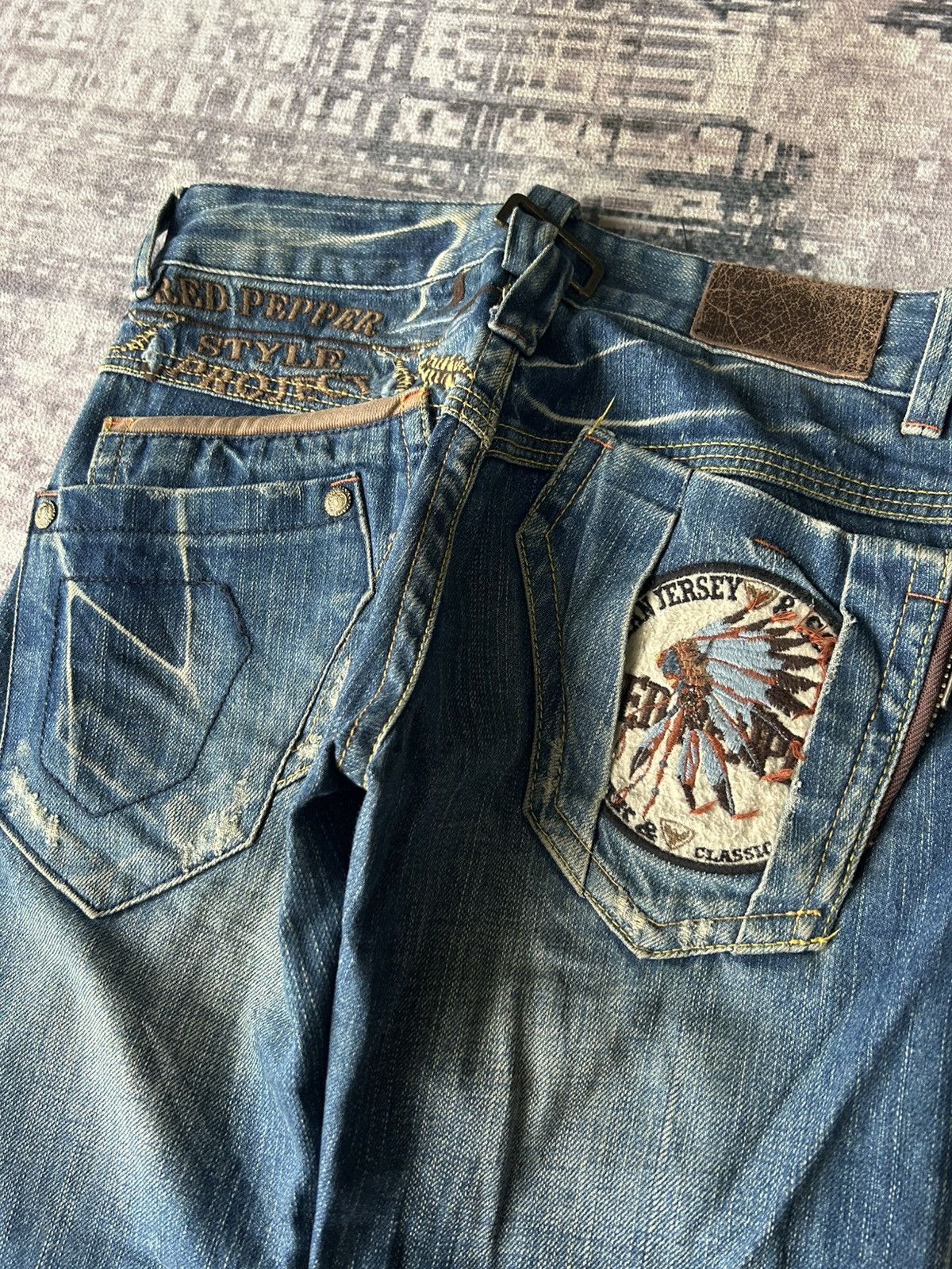 Ed Hardy Y2K Red Pepper Flared Jeans Size 28" / US 6 / IT 42 - 1 Thumbnail