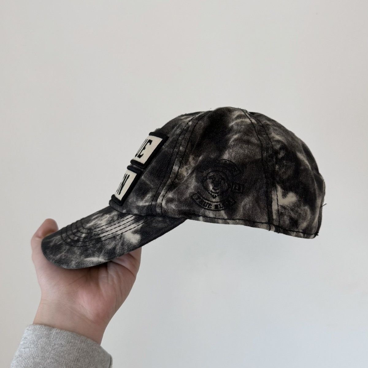 True Religion Vtg True Religion Marble Dyed Baseball Cap Strapback Hat Size ONE SIZE - 4 Thumbnail