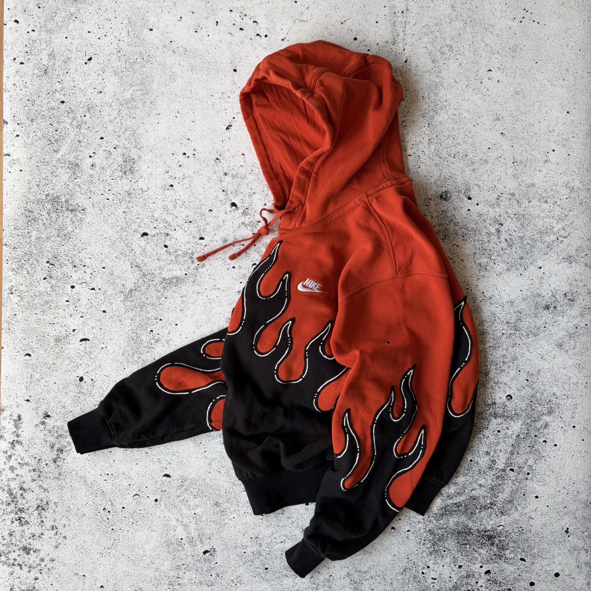Nike Reworked Nike Flame Custom Hoodie Size US M / EU 48-50 / 2 - 2 Thumbnail