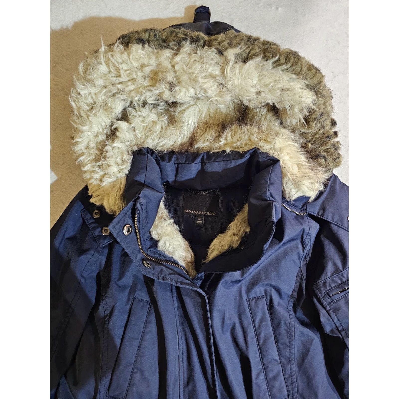 Banana Republic Banana Republic Parka Jacket Womens M Blue Down Faux Fur Hooded Removable Hood Classic 2 Way Front Zipper Pockets Winter Casual Travel Long Coat Size M / US 6-8 / IT 42-44 - 5 Thumbnail