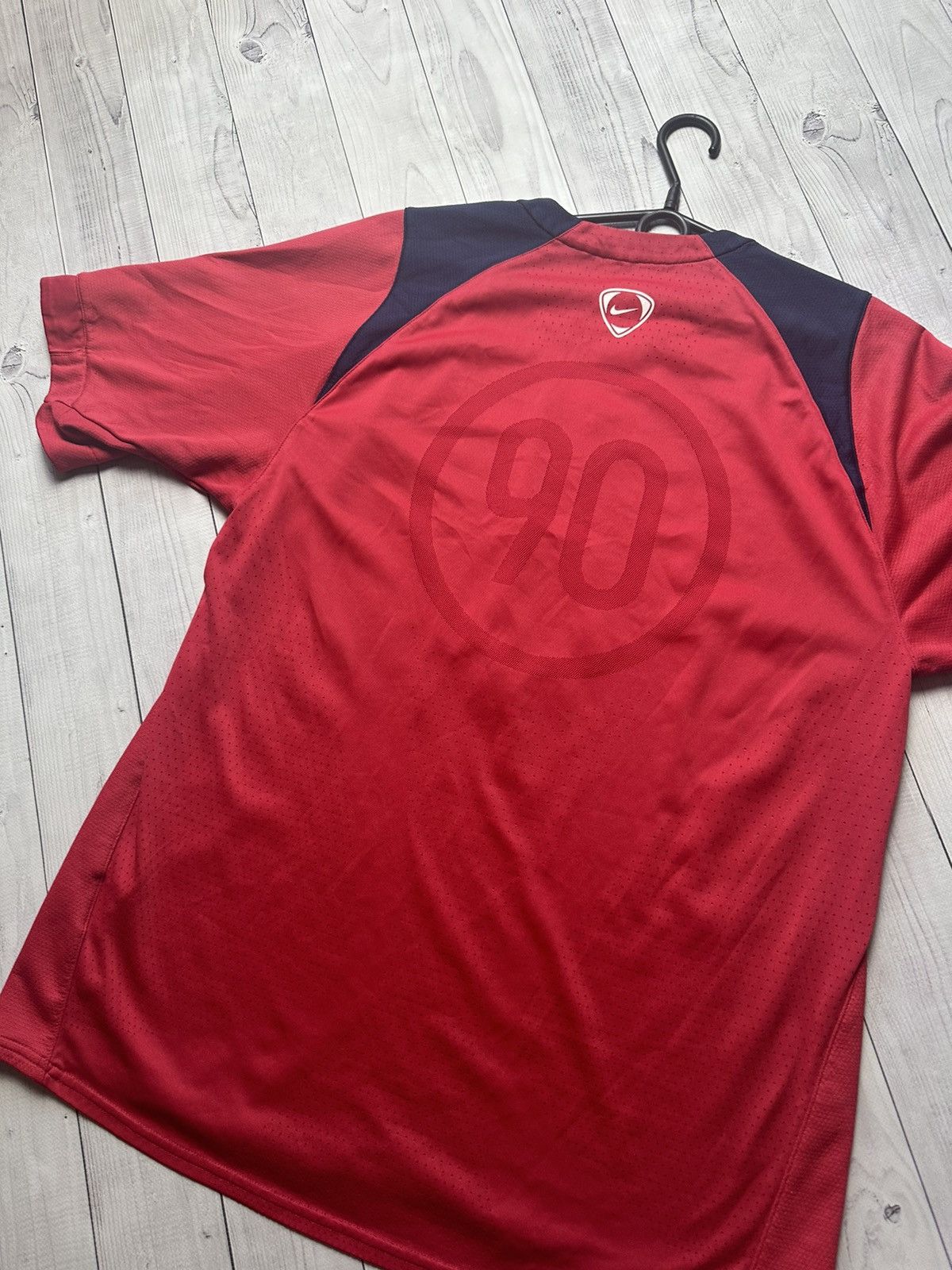 Vintage Vintage Arsenal soccer jersey size L Nike rare total 90 Size US L / EU 52-54 / 3 - 2 Thumbnail