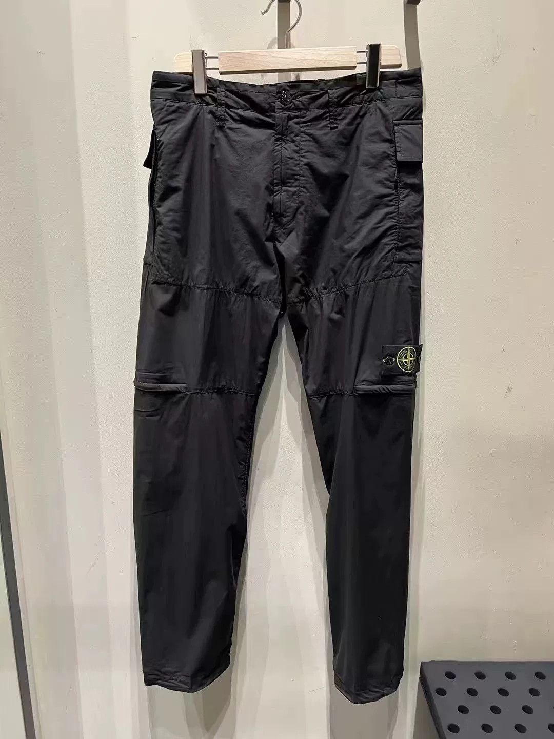 Stone Island stone island loose cargo pants size 33 Size US 33 - 1 Preview