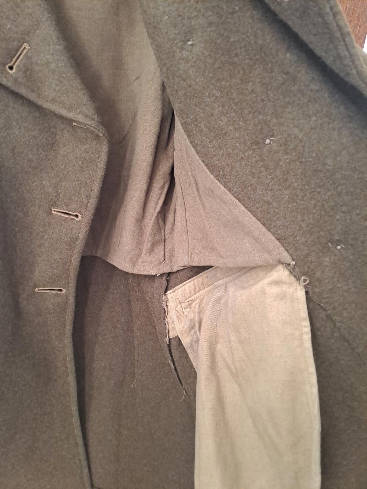 Other British Army Pattern Dismounted Greatcoat 1951 Medium Size US M / EU 48-50 / 2 - 8 Thumbnail
