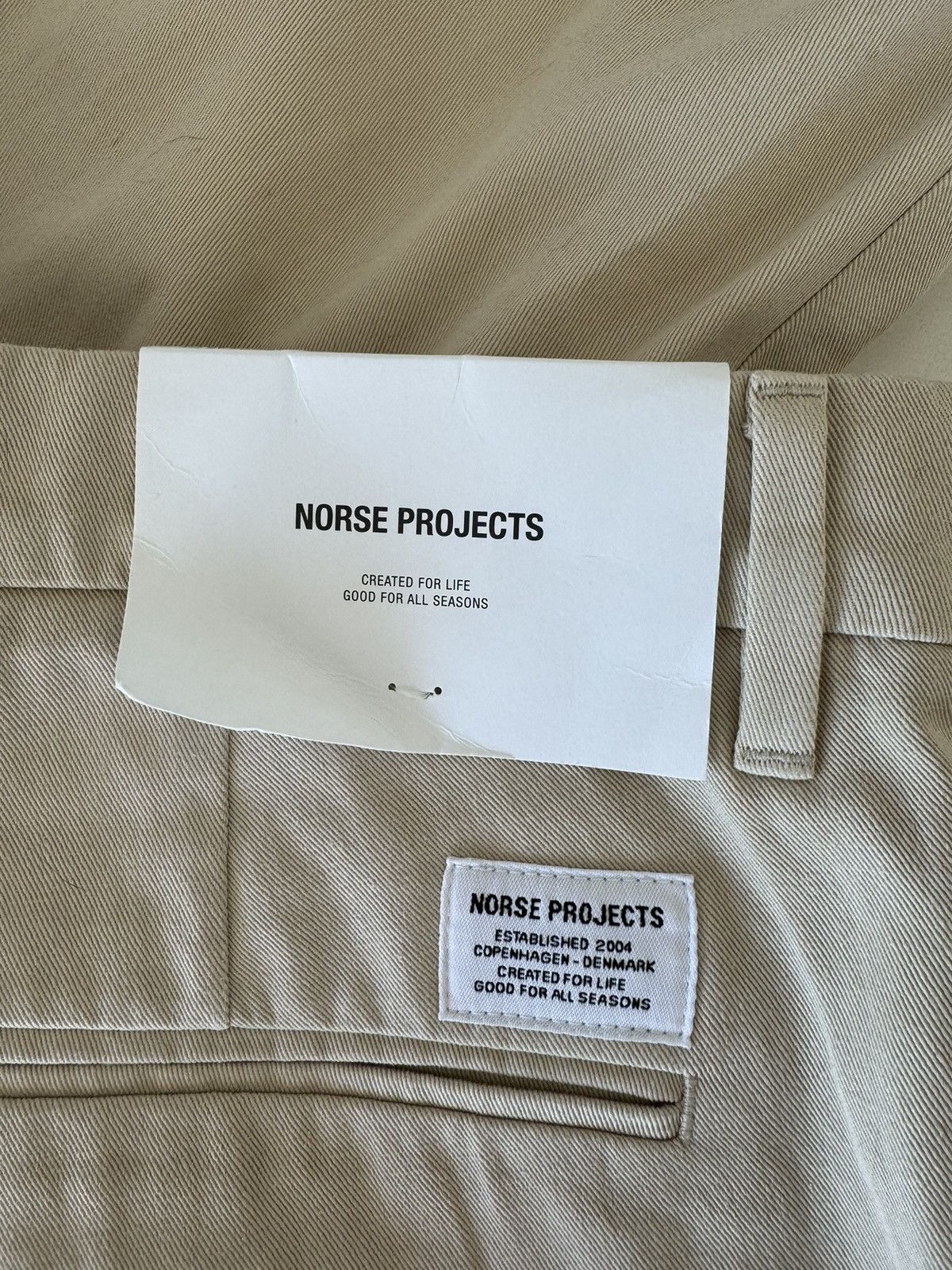 Norse Projects Norse Projects Aros Regular Light Stretch Oatmeal 34 Size US 34 / EU 50 - 3 Thumbnail