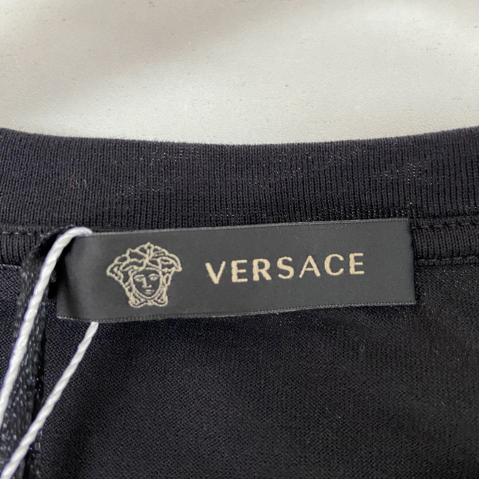 Versace Versace Black Logo T-Shirt L With Tags 5646 Size L / US 10 / IT 46 - 6 Thumbnail