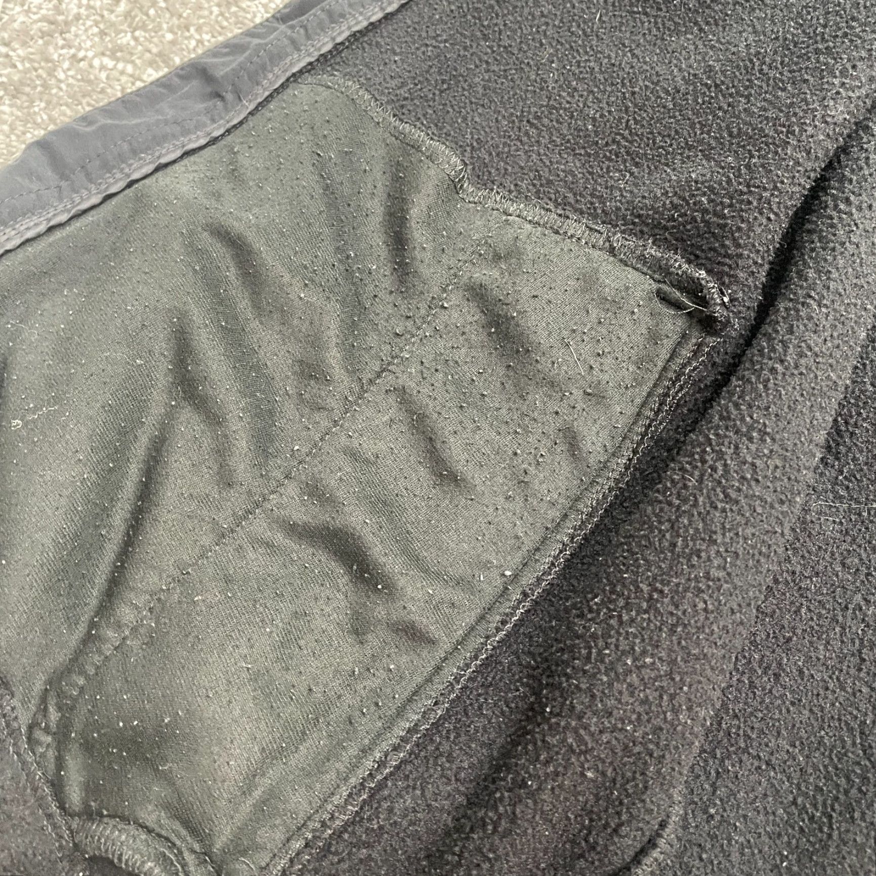 The North Face The North Face Jacket Medium Black Fleece Full Zip Pocket Outdoor Hiking Mens Size US M / EU 48-50 / 2 - 5 Thumbnail