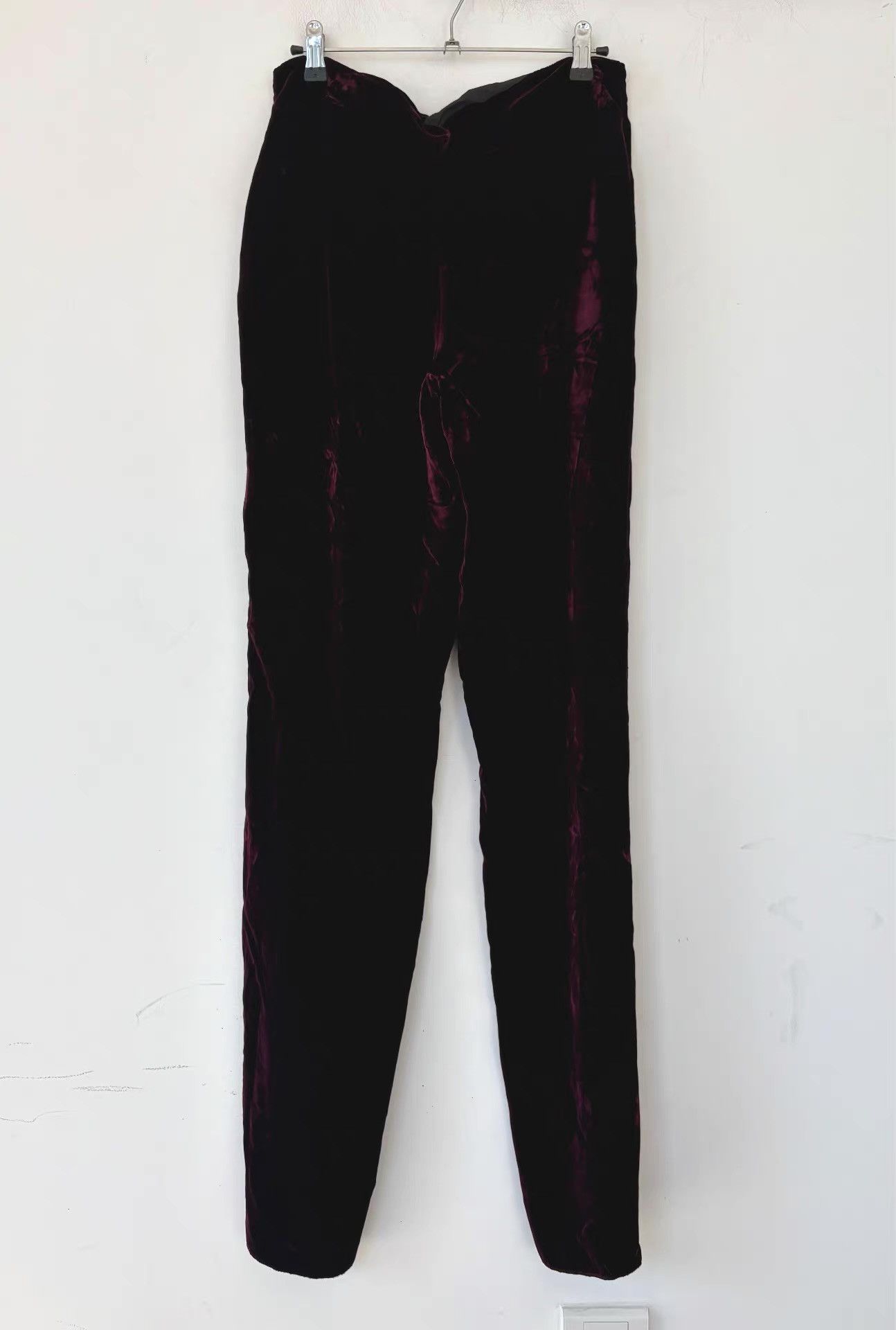 Versace Versus Versace Women's Burgundy Velvet Trousers Ｑ21 Size 30" / US 8 / IT 44 - 6 Thumbnail