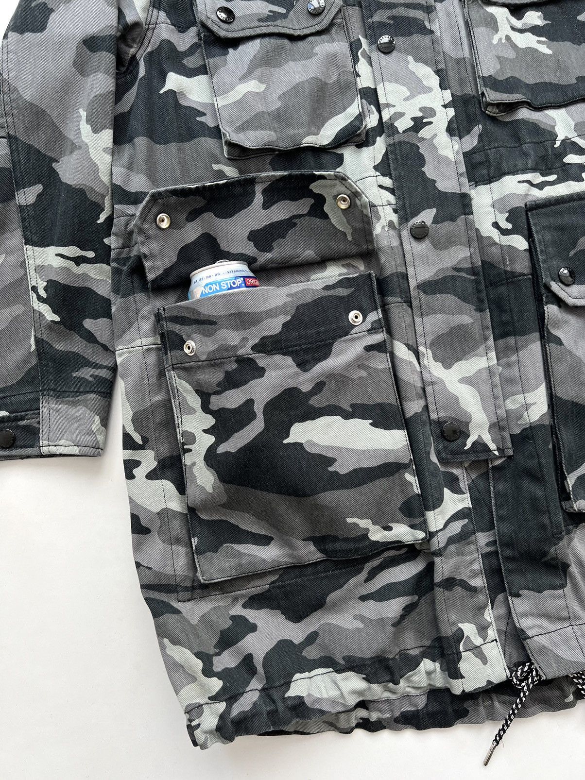 Armani × Armani Exchange × Emporio Armani Armani Exchange F/W18 Arctic Camo Military Multipocket Parka Size US M / EU 48-50 / 2 - 10 Thumbnail