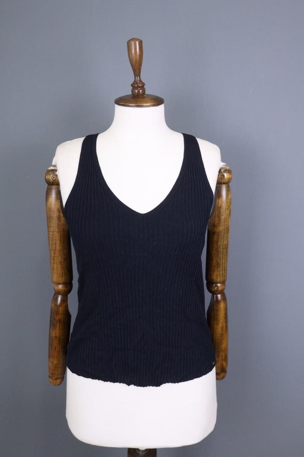 Designer Ivko Knitted Camisole Structure Pattern Shirt Blouse Size S Size S / US 4 / IT 40 - 1 Thumbnail