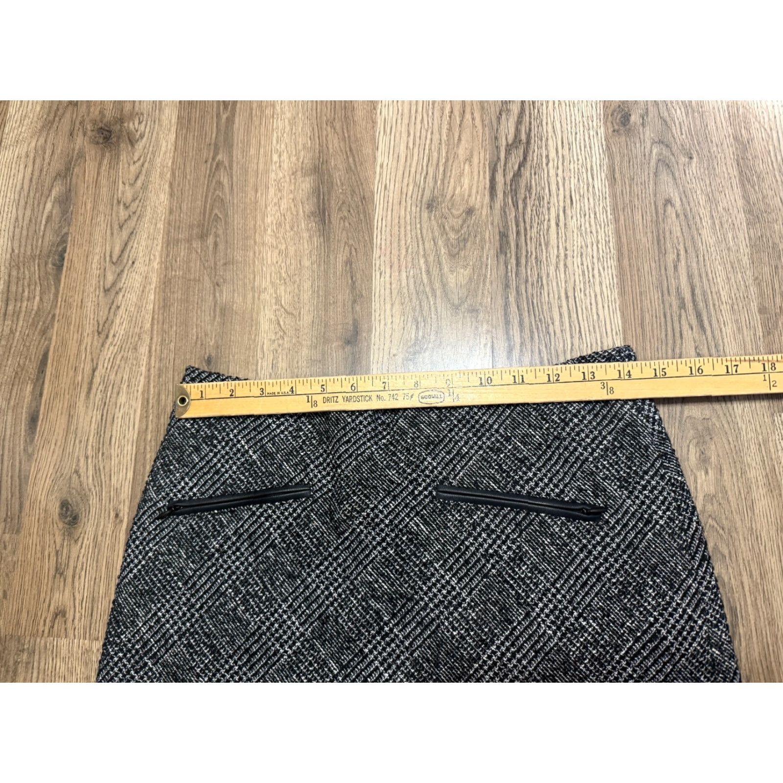 Talbots Talbots Skirt Women's 6 Black White Back Zip Straight Pencil Pockets Knee Length Vintage No Size 28" / US 6 / IT 42 - 6 Thumbnail