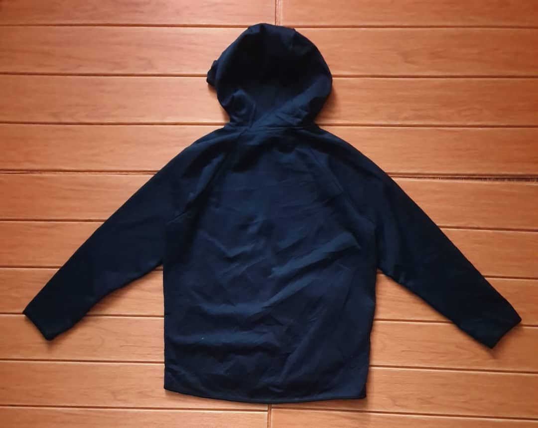 Japanese Brand Uniqlo navy blue hoodie sweater Size US M / EU 48-50 / 2 - 7 Thumbnail