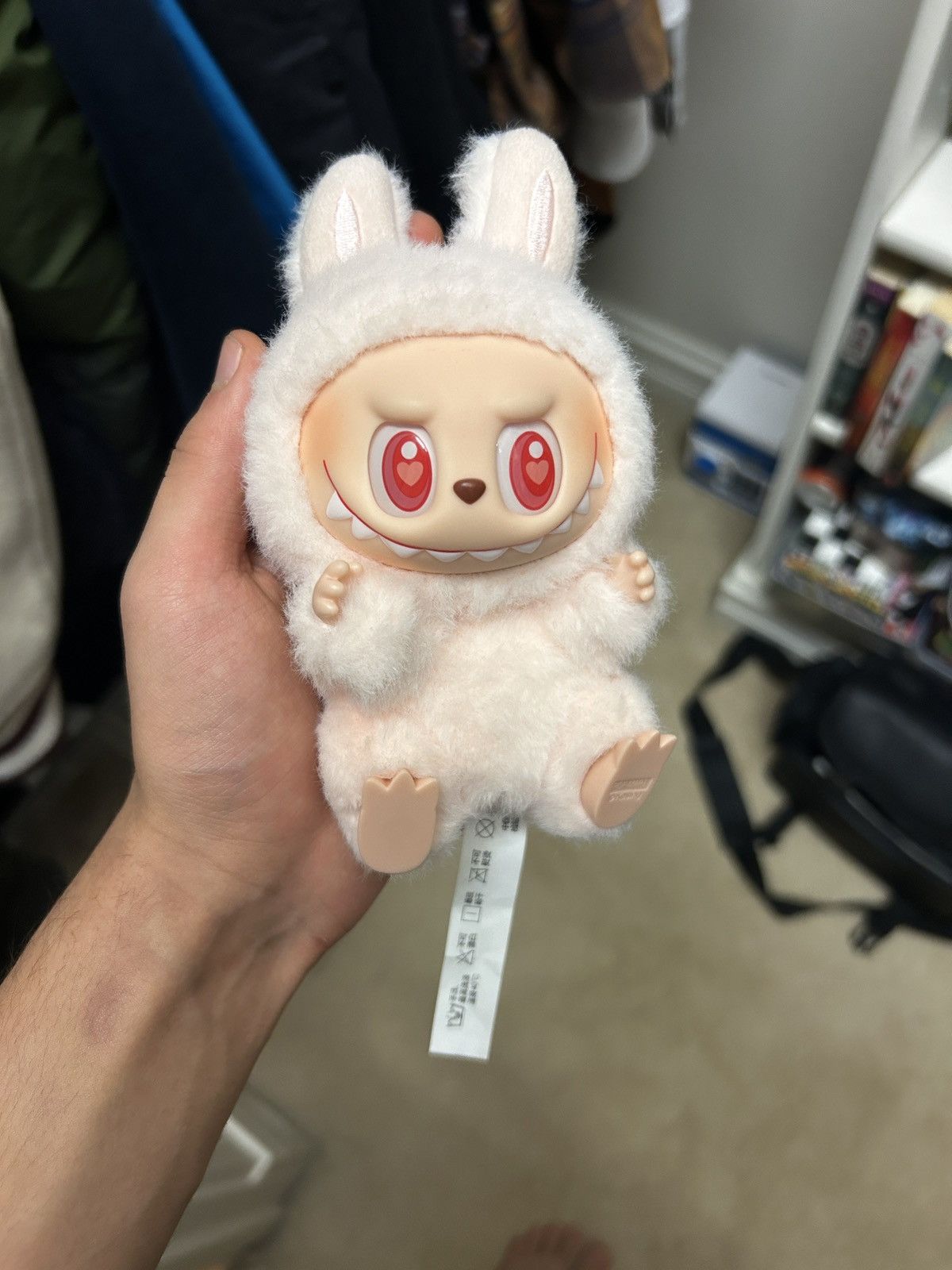 POP MART Labubu Size ONE SIZE - 1 Thumbnail