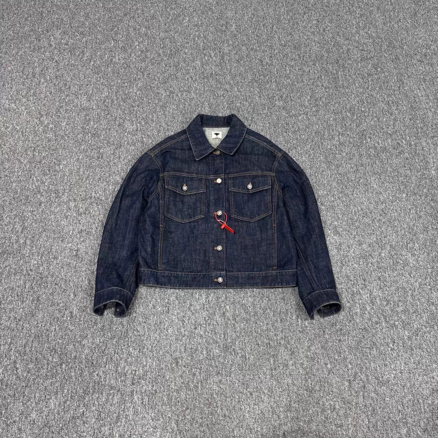 Dior Dior Oversized Bee Embroidery Denim Jkt 34 99 New Size XS / US 0-2 / IT 36-38 - 1 Thumbnail
