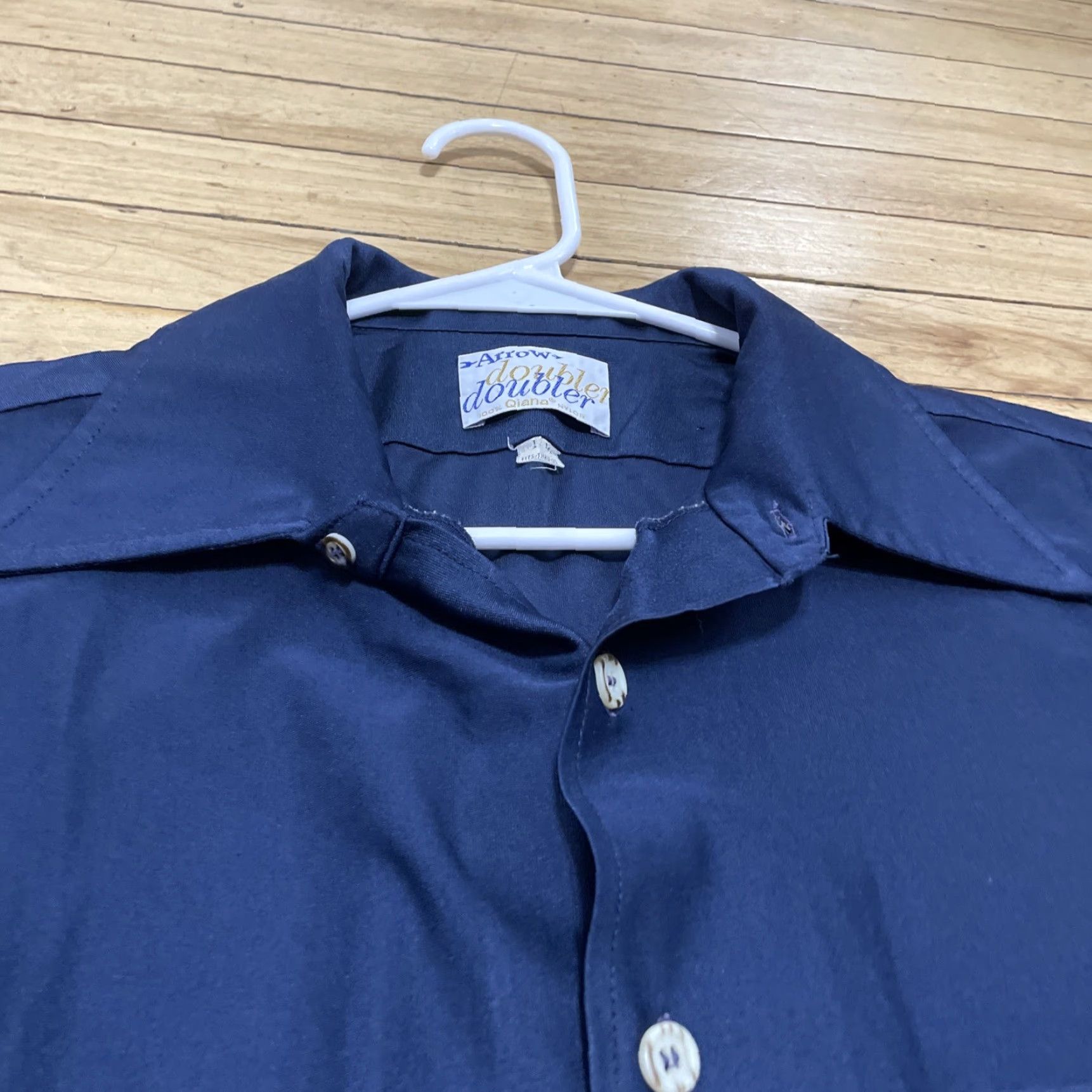 Arrow VINTAGE Arrow Shirt Doubler Polyester Saturday Night Fever Disco Large Mens 16.5 35 Blue 1970s Shirt Mens 16.5 35 Size US L / EU 52-54 / 3 - 4 Thumbnail