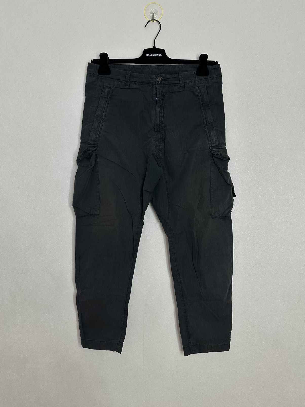 Stone Island Stone Island Shadow Project Cargo Pants Black 30 RE-T Size US 30 / EU 46 - 1 Thumbnail