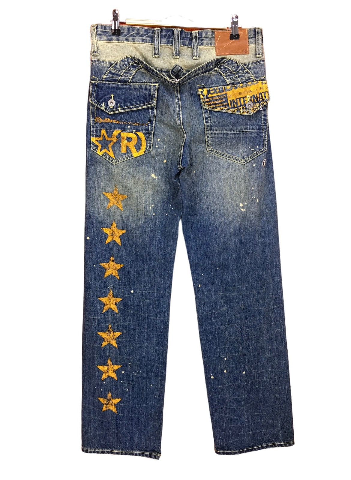 Japanese Brand REALBVOICE Paint Buckle Back Denim Jeans Size US 31 - 1 Thumbnail
