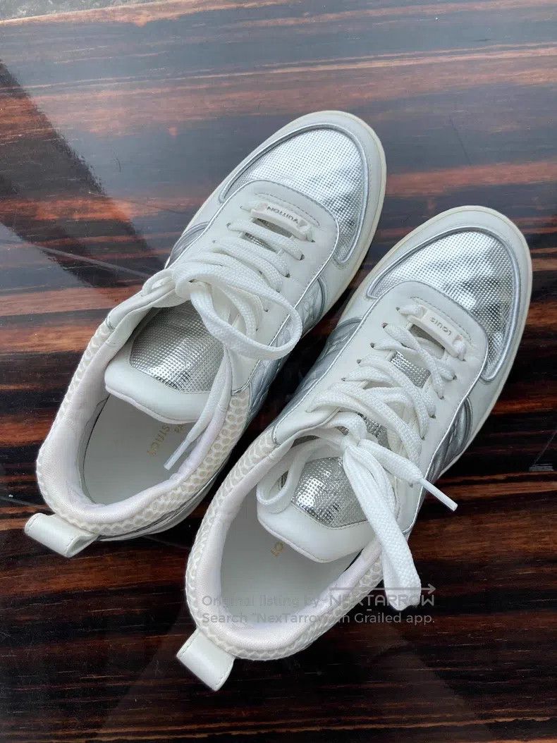 Louis Vuitton Louis Vuitton White Sneakers Size US 5.5 / IT 35.5 - 1 Thumbnail
