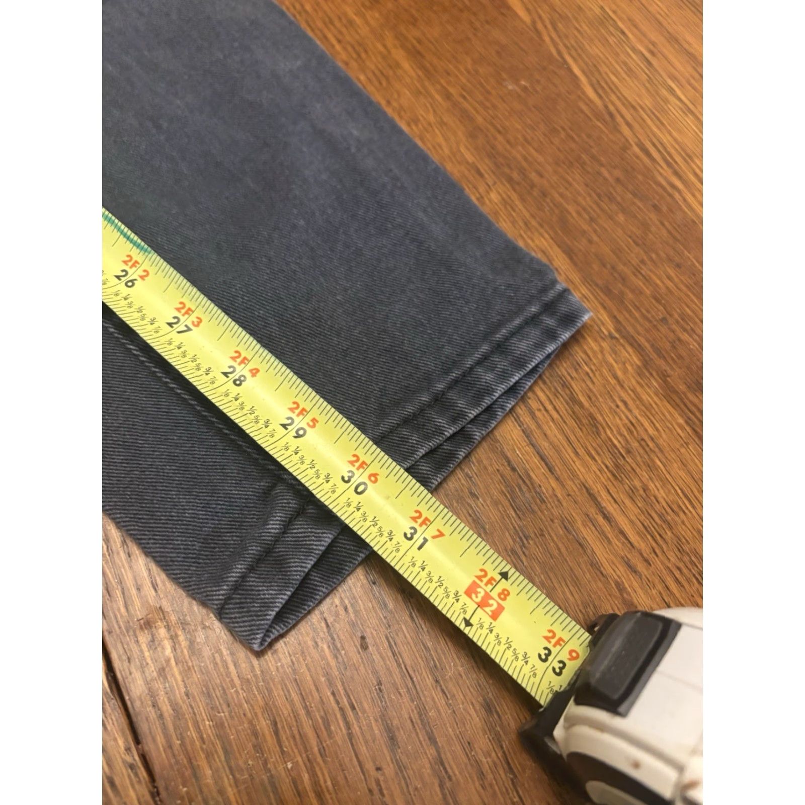 Lee VINTAGE Lee Jeans Women 90s 28 in Waist 12 Regular Inseam 30 Black Riveted Straight Mom Jeans Size 12 Mens Womens Girls? Size 28" / US 6 / IT 42 - 5 Thumbnail