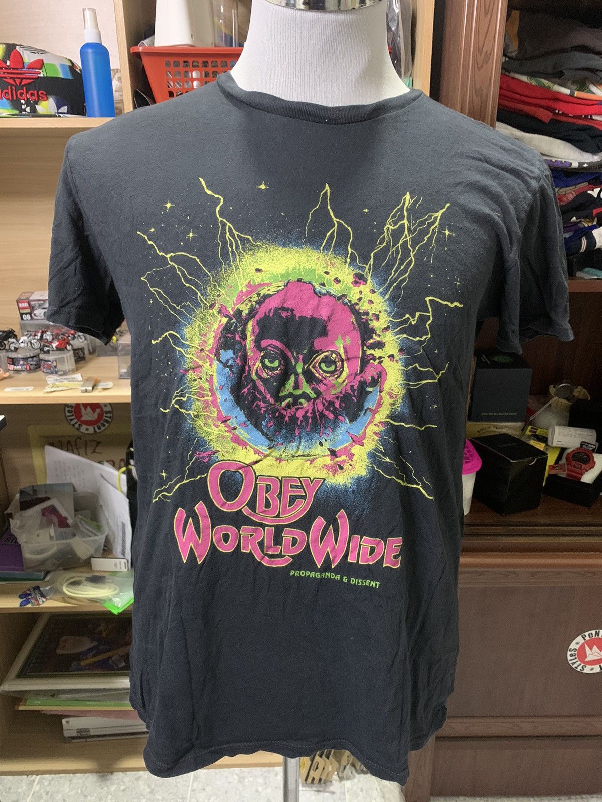 If Six Was Nine worldwide obey propaganda skateboarding black Size US M / EU 48-50 / 2 - 1 Thumbnail