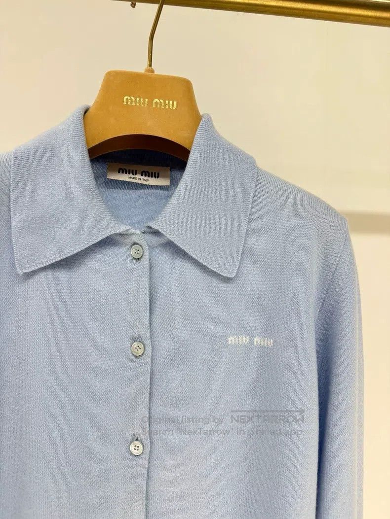 Miu Miu Miu Miu 40 24 100% cashmere polo cardigan in autumn and win Size M / US 6-8 / IT 42-44 - 2 Thumbnail