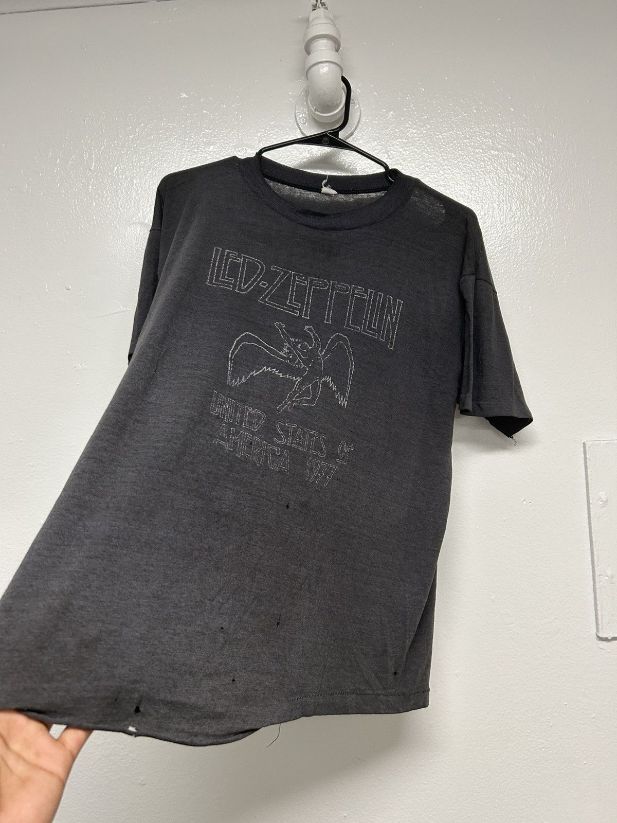 Led Zeppelin EXTREMELY FADED 1980s Led Zeppelin tee Size US S / EU 44-46 / 1 - 3 Thumbnail