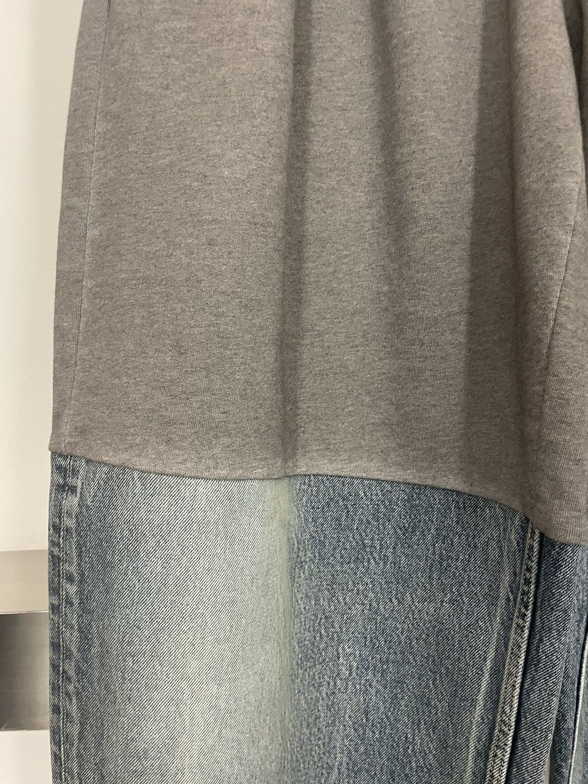 Balenciaga Patched sweatpants in light blue Size US 31 - 6 Thumbnail