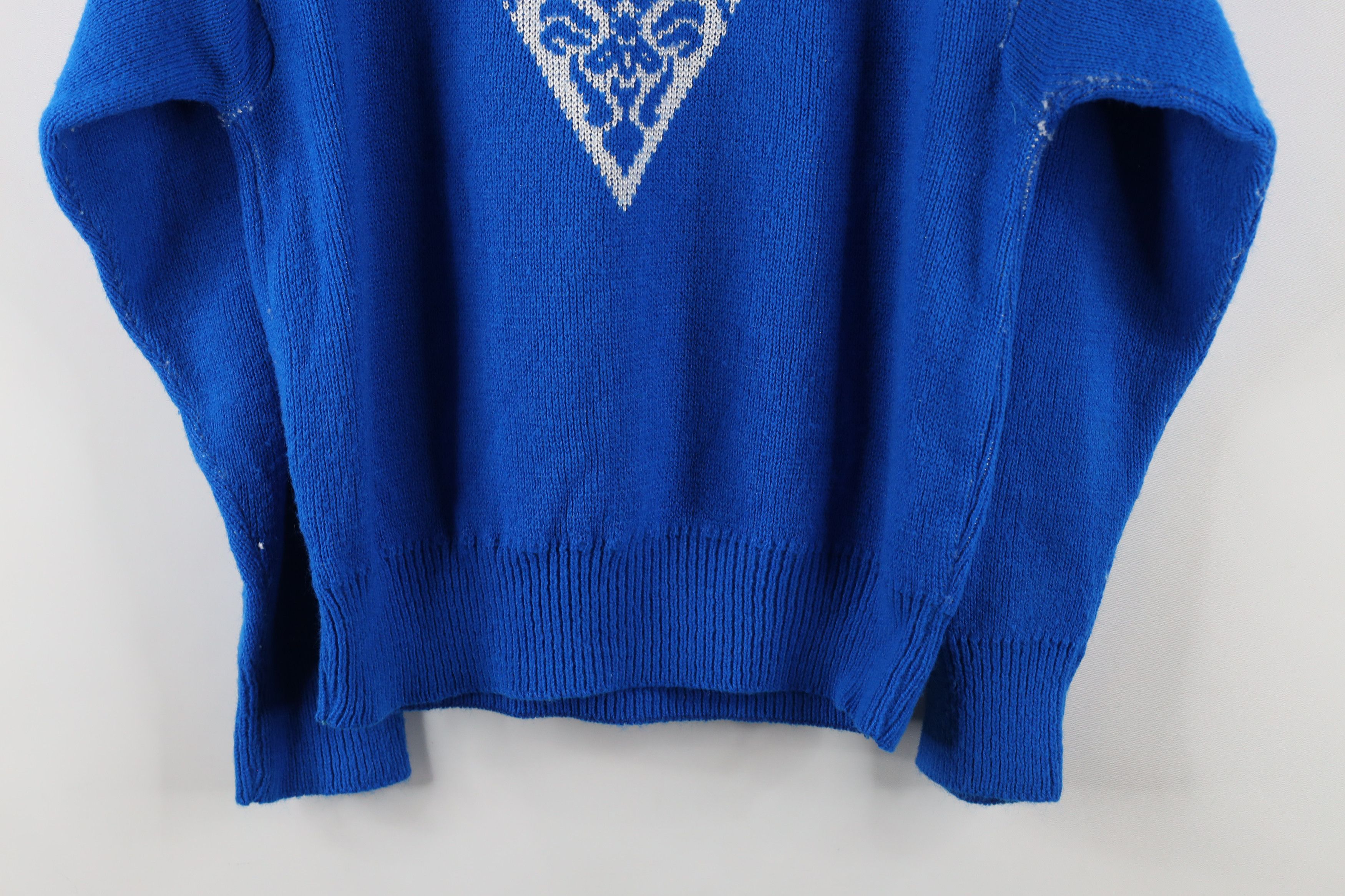 Vintage Vintage 80s 90s Streetwear Flower Knit Sweater Blue USA Size L / US 10 / IT 46 - 11 Thumbnail