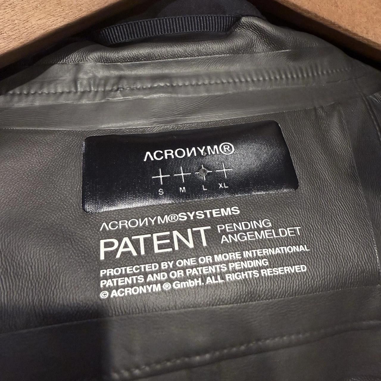 Acronym Acronym J34-GTPL - Large Size US L / EU 52-54 / 3 - 12 Thumbnail