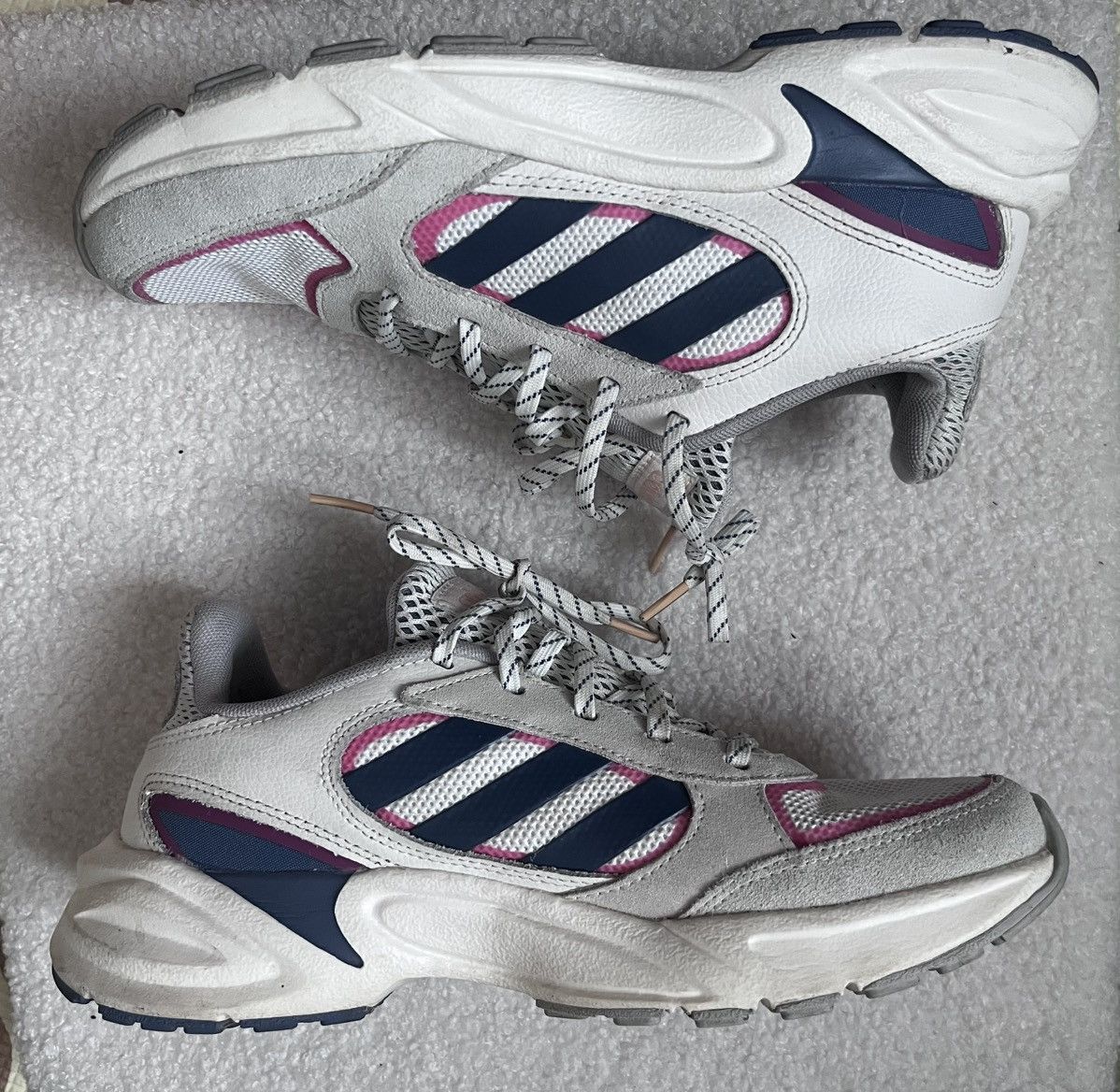 Adidas Adidas 90s Valasion Sneakers – Retro Running Style Size US 8.5 / IT 38.5 - 1 Thumbnail