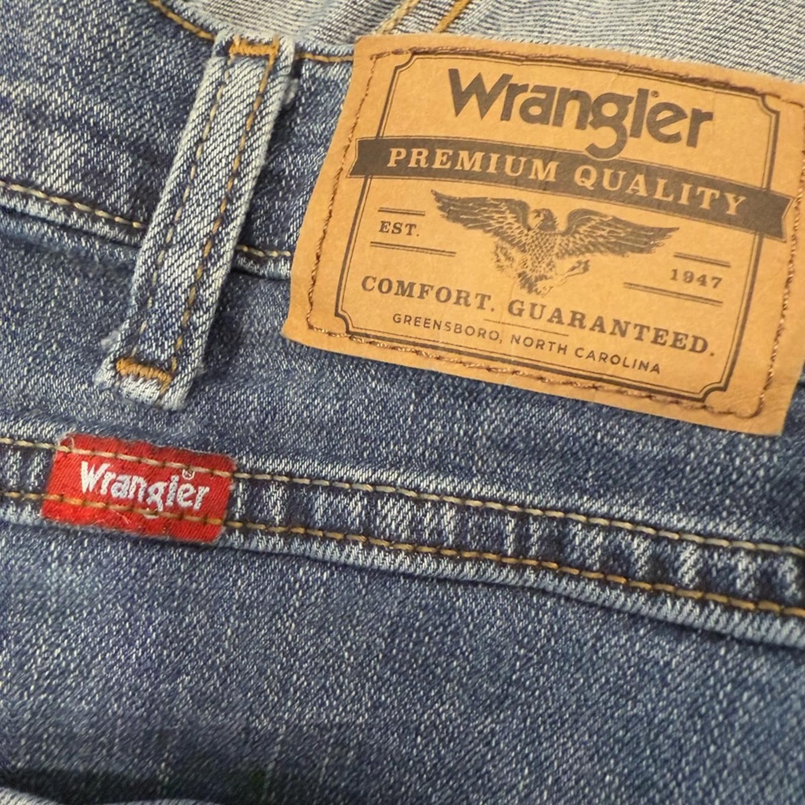 Wrangler Wrangler Relaxed Boot denim jeans SZ 38”Wx30”L Size US 38 / EU 54 - 3 Thumbnail