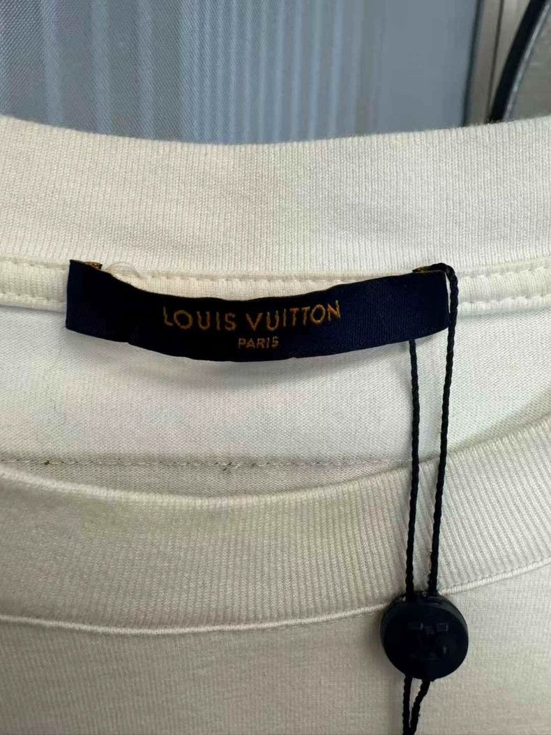 Louis Vuitton Louis Vuitton Neon Exploding Human Head Worker Print Short Size US XL / EU 56 / 4 - 3 Thumbnail