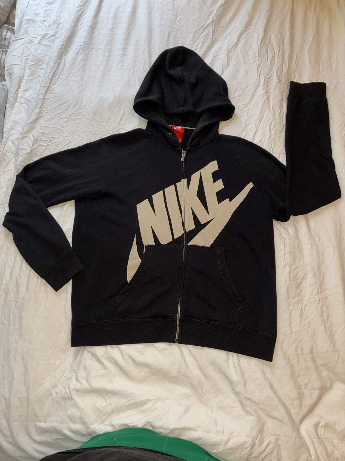 Nike Vintage Y2K Nike Spellout Big Swoosh Zip-Up Hoodie Black Size L / US 10 / IT 46 - 6 Thumbnail