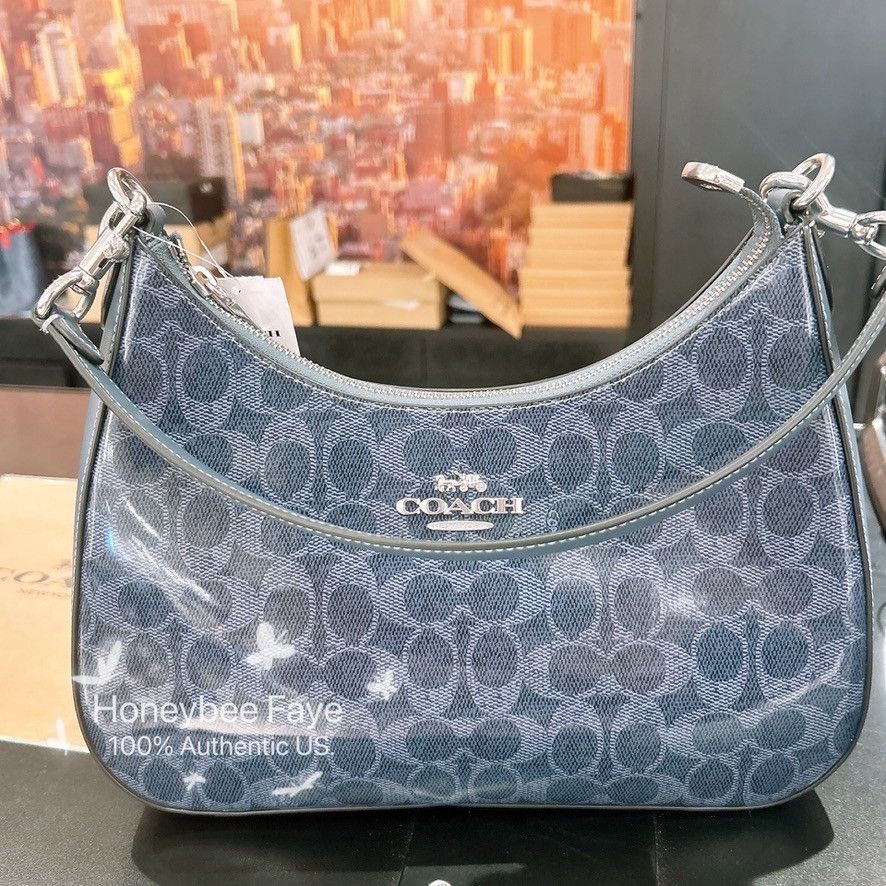 Coach Teri Hobo Bag In Signature Canvas CAK28 Size ONE SIZE - 3 Thumbnail