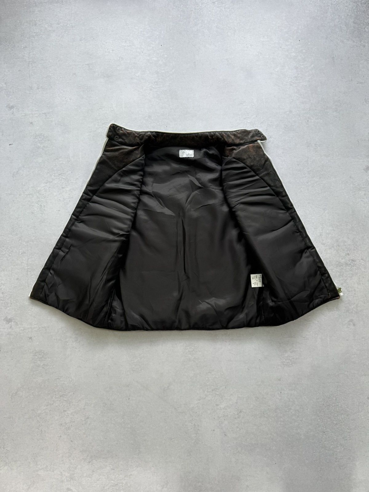 Versace Versace Young 8 Years Rusty Vintage Vests Y2K Size XXS Size US XS / EU 42 / 0 - 5 Thumbnail