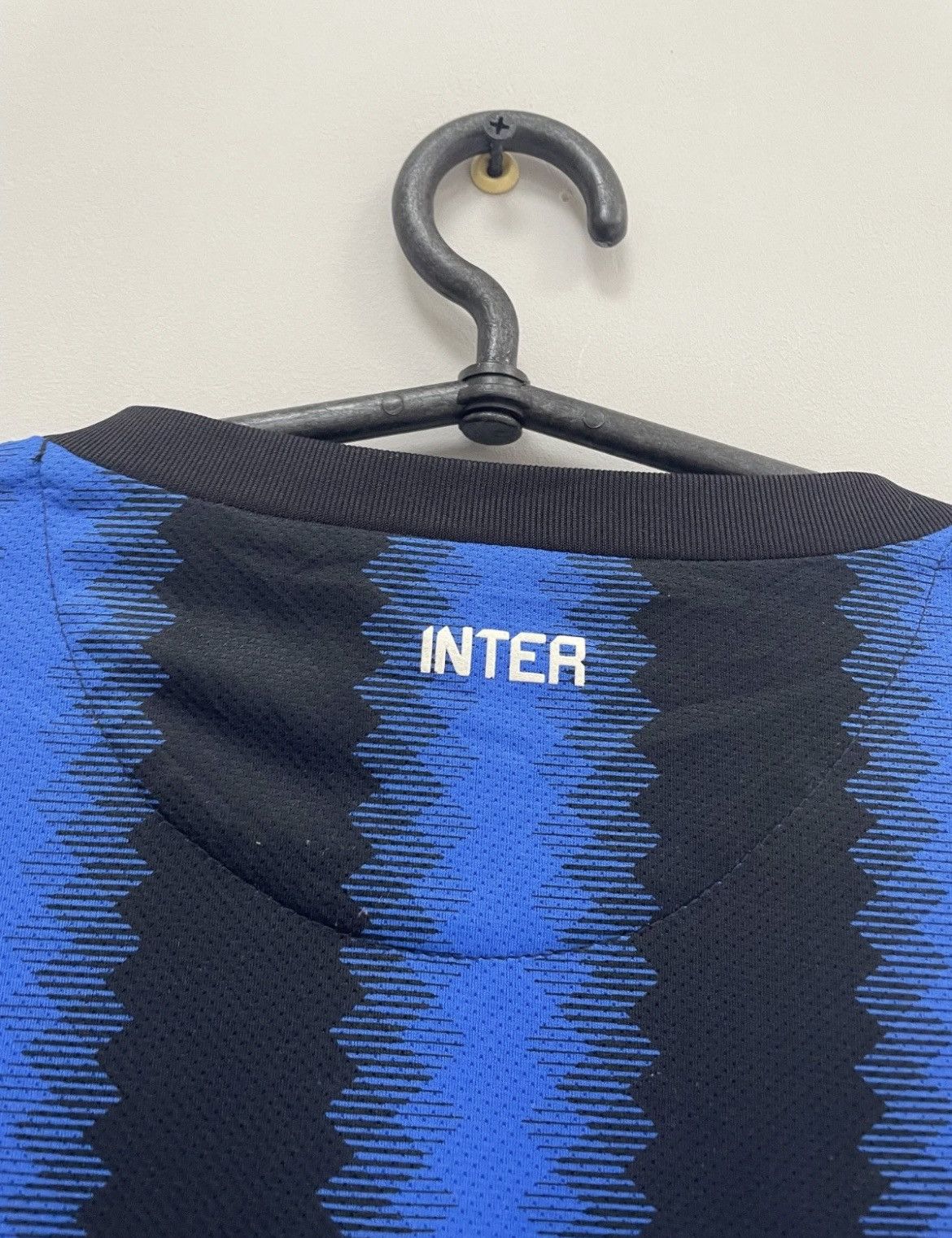 Nike Inter Milan 2010/2011 Home Football Shirt Jersey Youth Boys Size US XS / EU 42 / 0 - 5 Thumbnail
