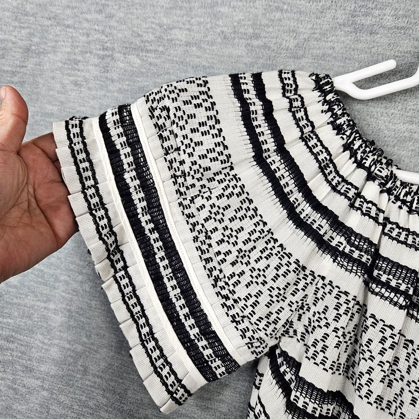 Lulus Lulus Off the Shoulder Cropped Top Women's Multicolor Cotton Blend Size M NEW Boho Shirt Slim Fit Regular Mens Womens Girl Boy Size M / US 6-8 / IT 42-44 - 6 Thumbnail
