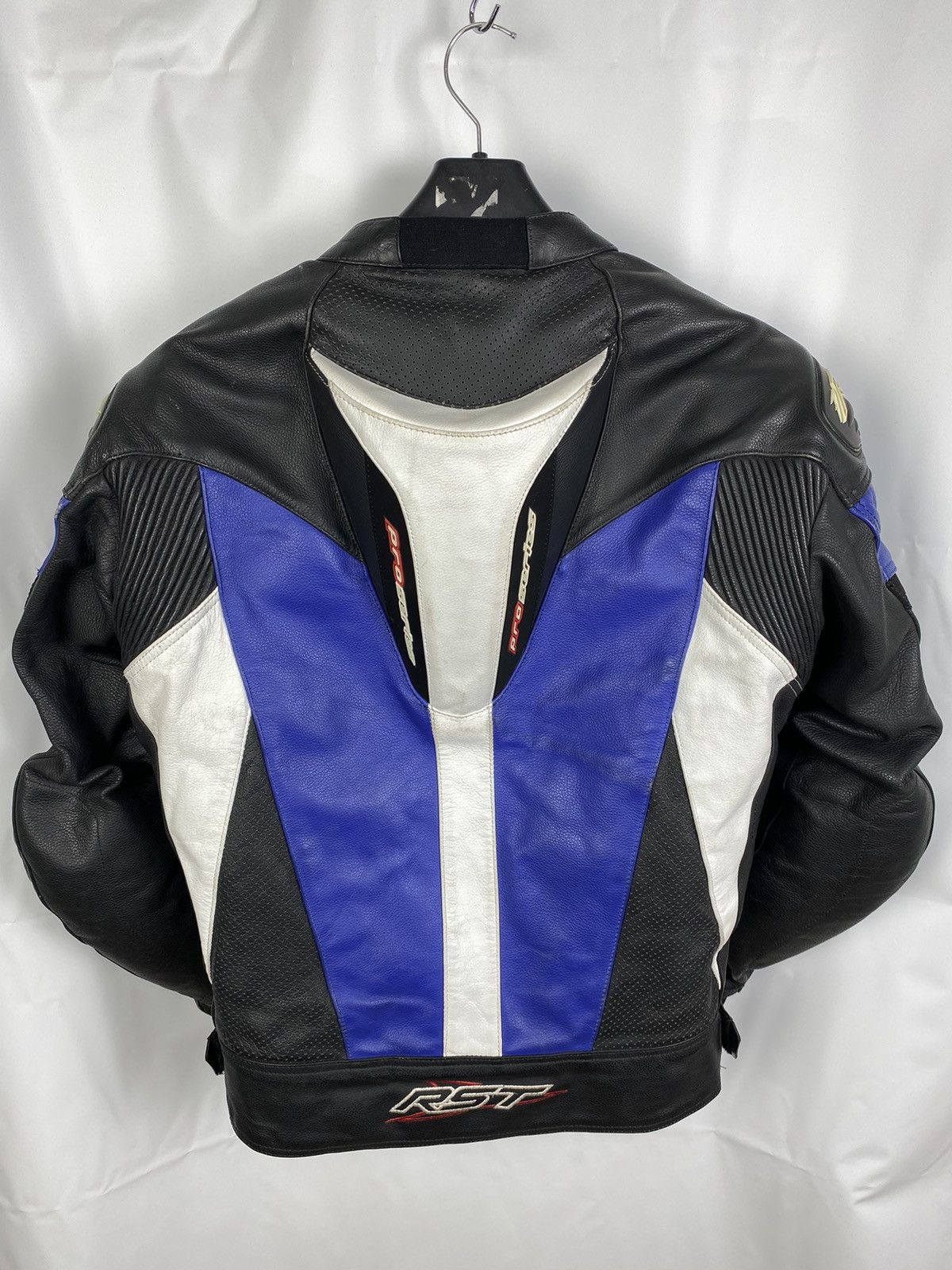 Other RST Pro Series Genuine Leather Jacket Motorcycle Biker 52 Size US L / EU 52-54 / 3 - 7 Thumbnail