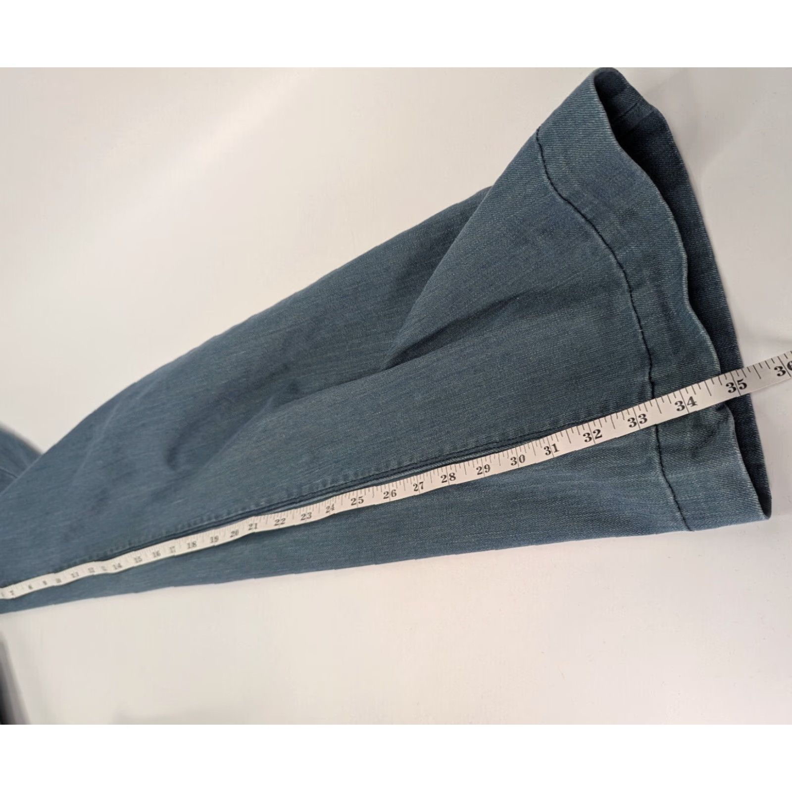 Vintage VINTAGE Proportion Of Blu Jeans Adult Women 25 Blue Flared Cotton Blend Denim Size 42" / US 20 - 7 Thumbnail