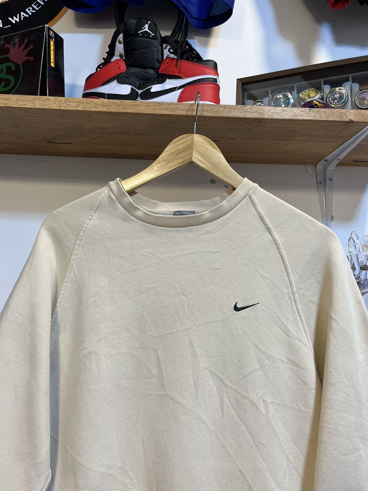 image of Y2K Nike Sweatshirt Crewneck Sweater in Beige, Men's (Size Small)