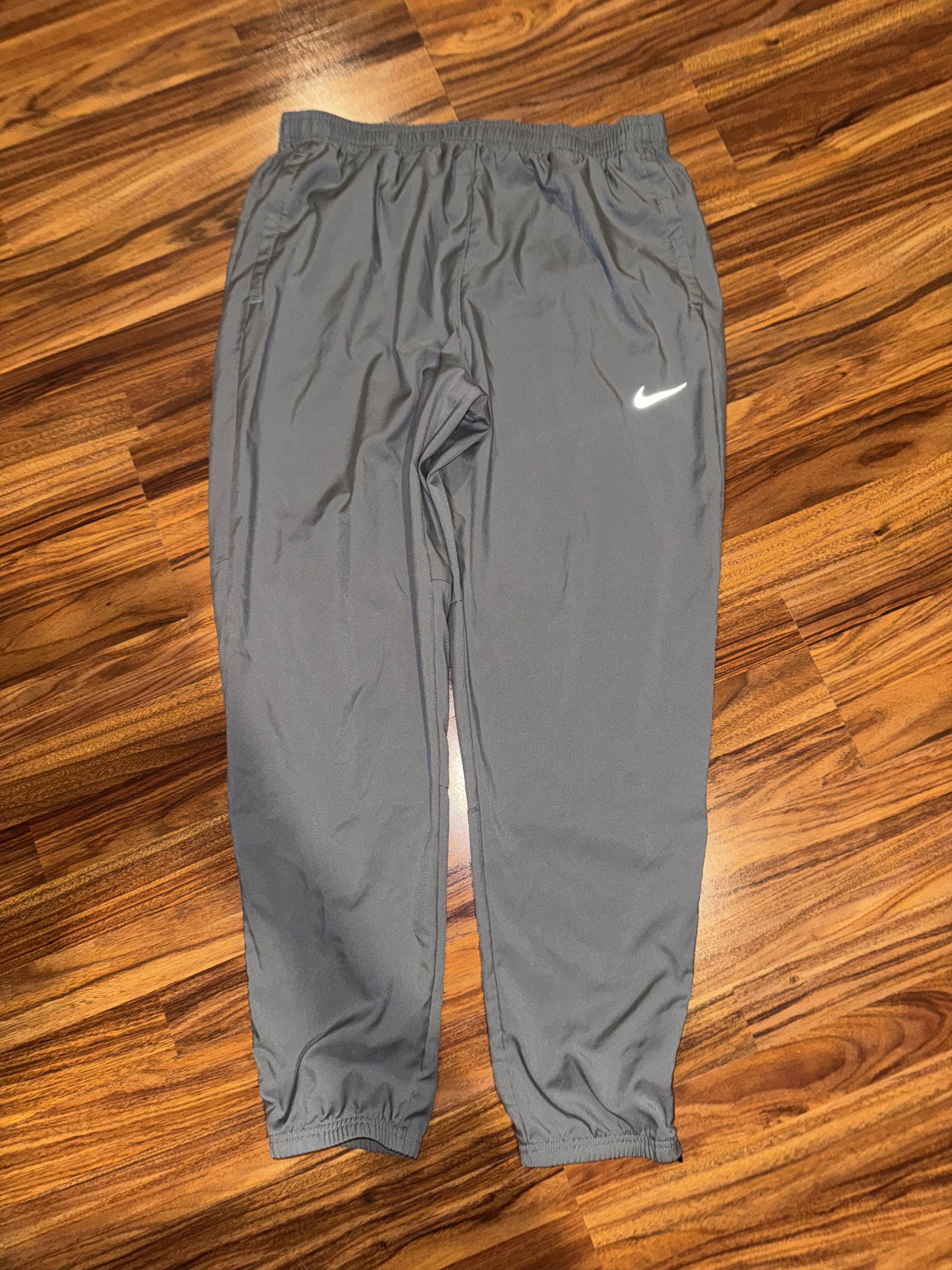 Nike Nike Training Pants Size US 38 / EU 54 - 1 Thumbnail
